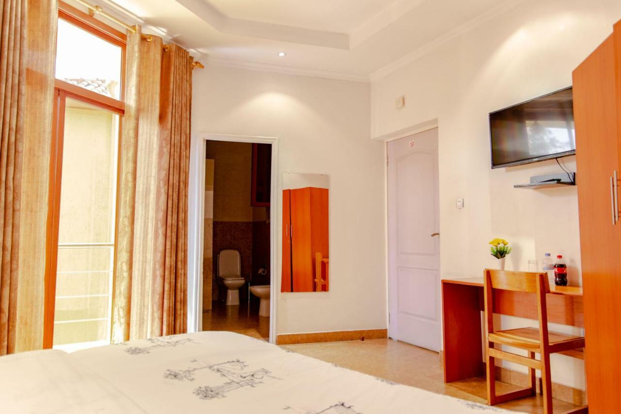 Perle Boutique Hotel Kigali Exterior photo