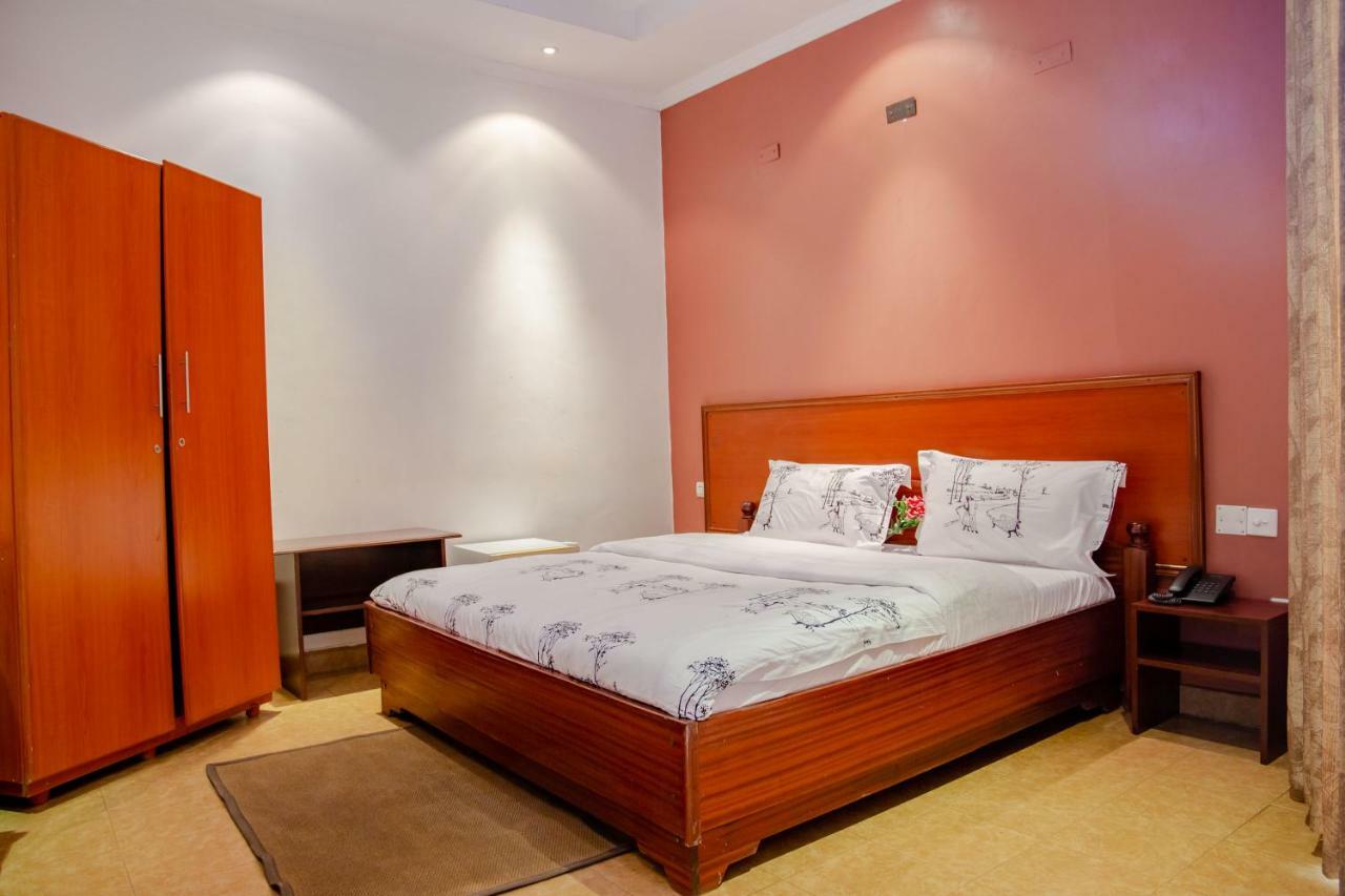 Perle Boutique Hotel Kigali Exterior photo
